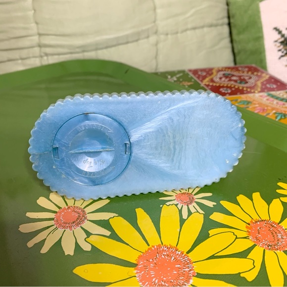 50s Baby Shoe Bank - Picture 4 of 6